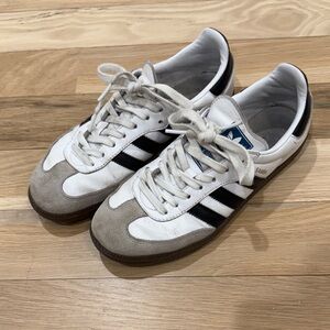 Sambas Adidas White, Black, and Gray Sneakers